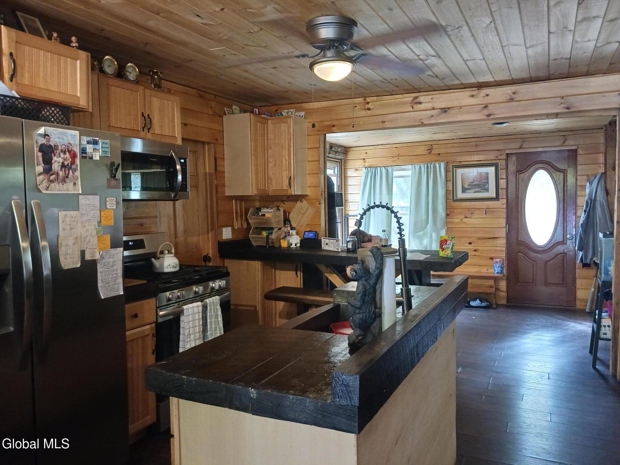 1322 Nys Route 28n Minerva NY 12851