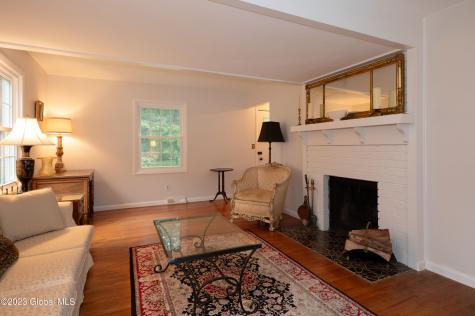 21 Huntwood Drive Clifton Park NY 12065