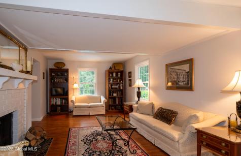21 Huntwood Drive Clifton Park NY 12065
