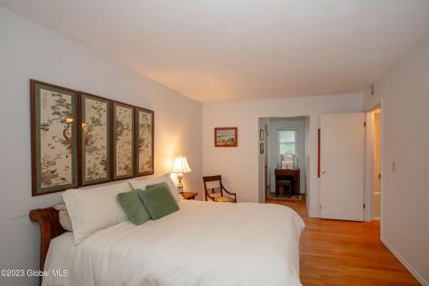 21 Huntwood Drive Clifton Park NY 12065