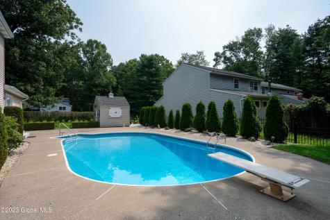 21 Huntwood Drive Clifton Park NY 12065
