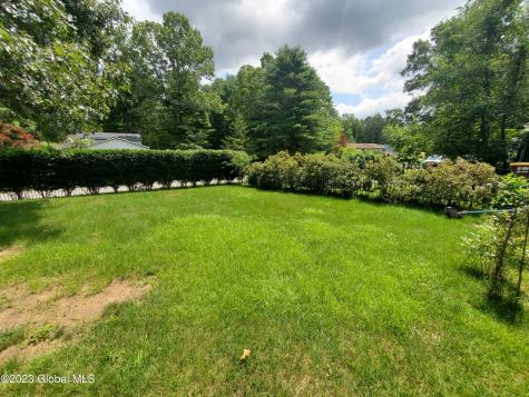 21 Huntwood Drive Clifton Park NY 12065