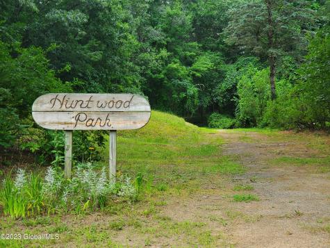 21 Huntwood Drive Clifton Park NY 12065