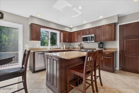 107 Old Coach Road Clifton Park NY 12065