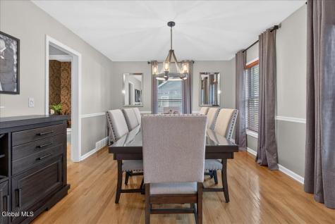 107 Old Coach Road Clifton Park NY 12065