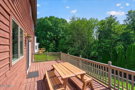 107 Old Coach Road Clifton Park NY 12065