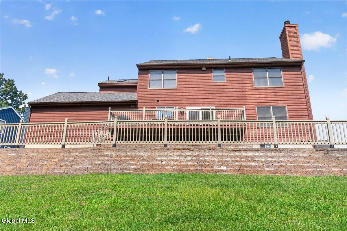 107 Old Coach Road Clifton Park NY 12065