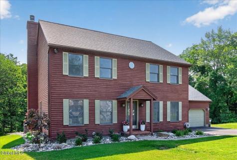 107 Old Coach Road Clifton Park NY 12065