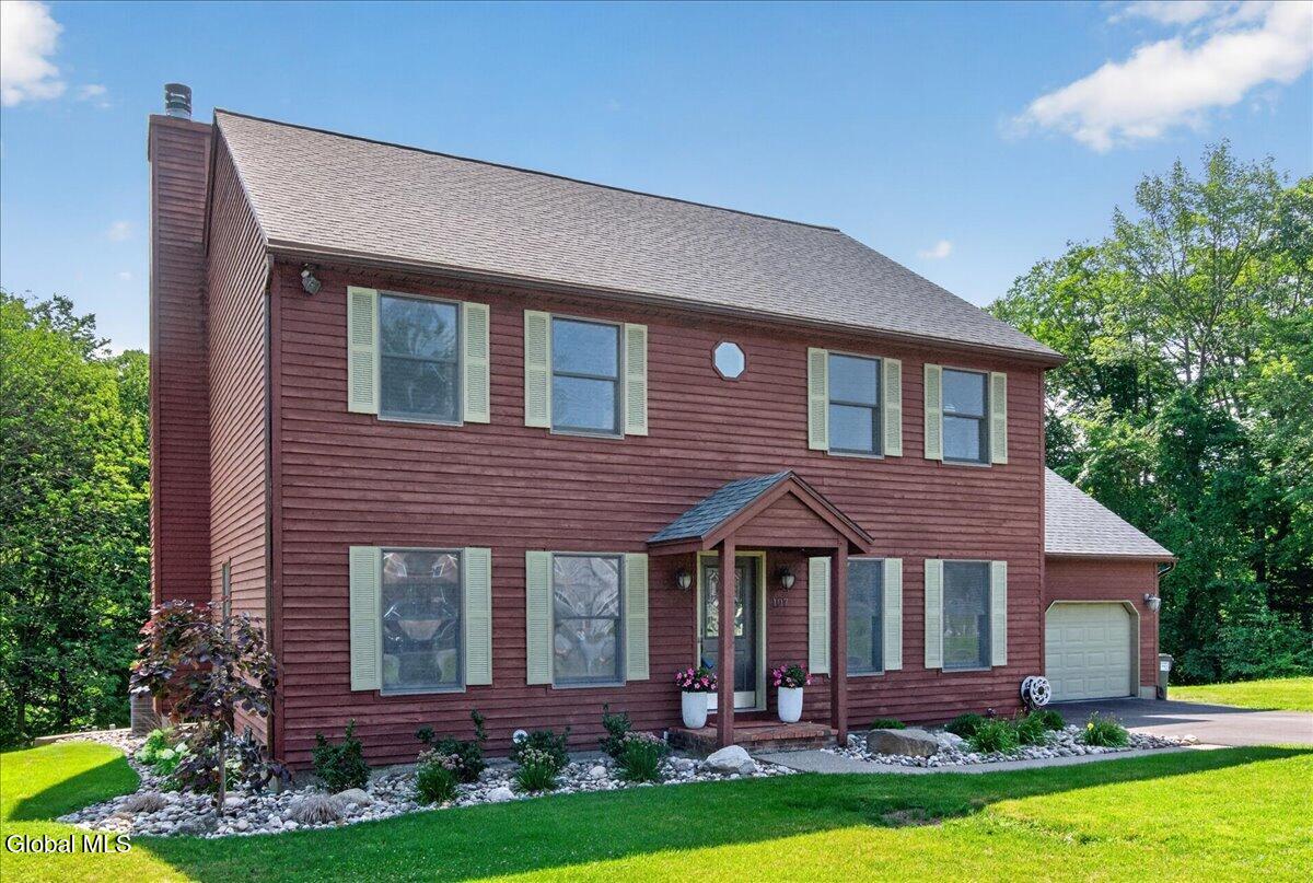 107 Old Coach Road Clifton Park NY 12065