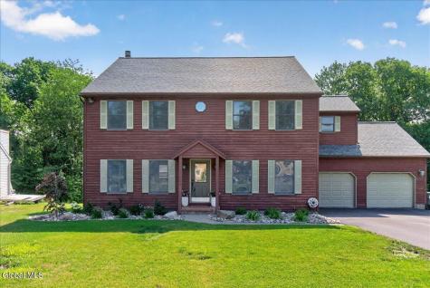 107 Old Coach Road Clifton Park NY 12065