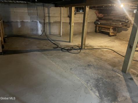 1818 Lenox Road Schenectady NY 12308