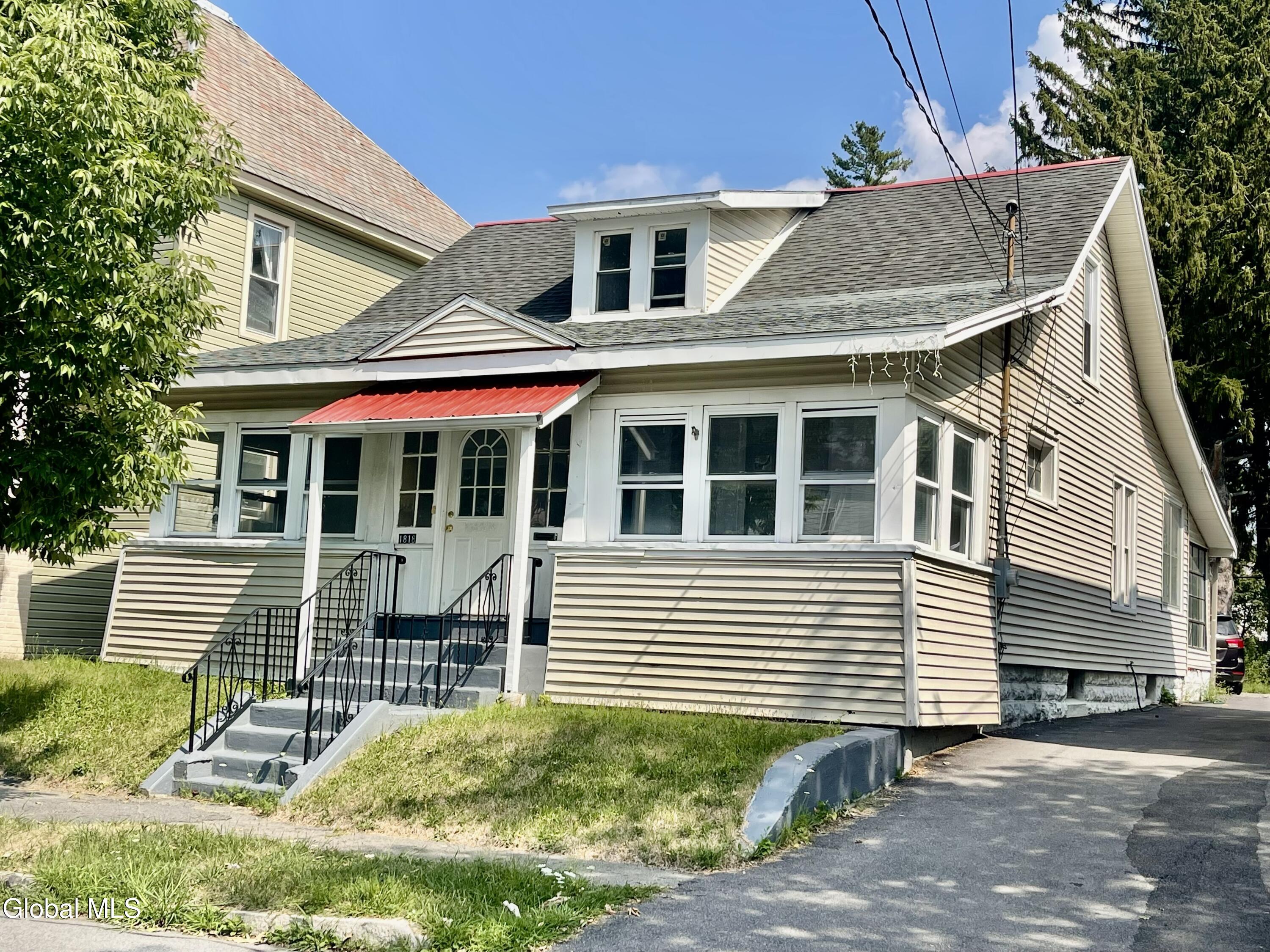 1818 Lenox Road Schenectady NY 12308