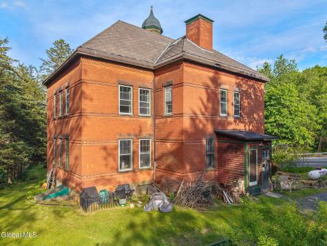 817 Route 144 New Baltimore NY 12124