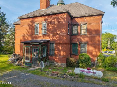 817 Route 144 New Baltimore NY 12124