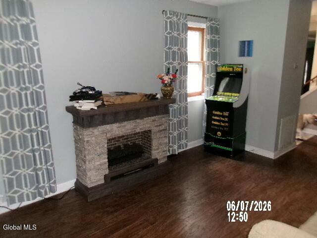 9 Cook Circle Gansevoort NY 12831