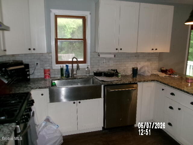 9 Cook Circle Gansevoort NY 12831