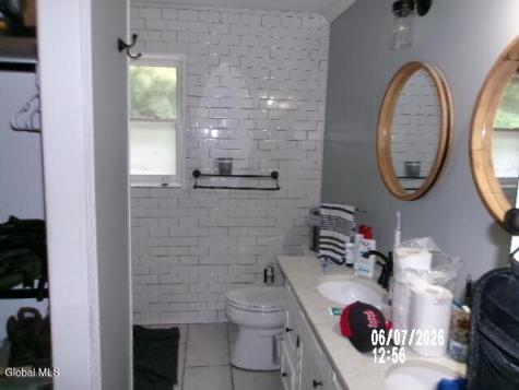 9 Cook Circle Gansevoort NY 12831