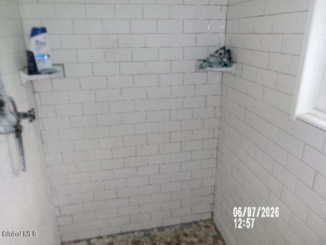 9 Cook Circle Gansevoort NY 12831