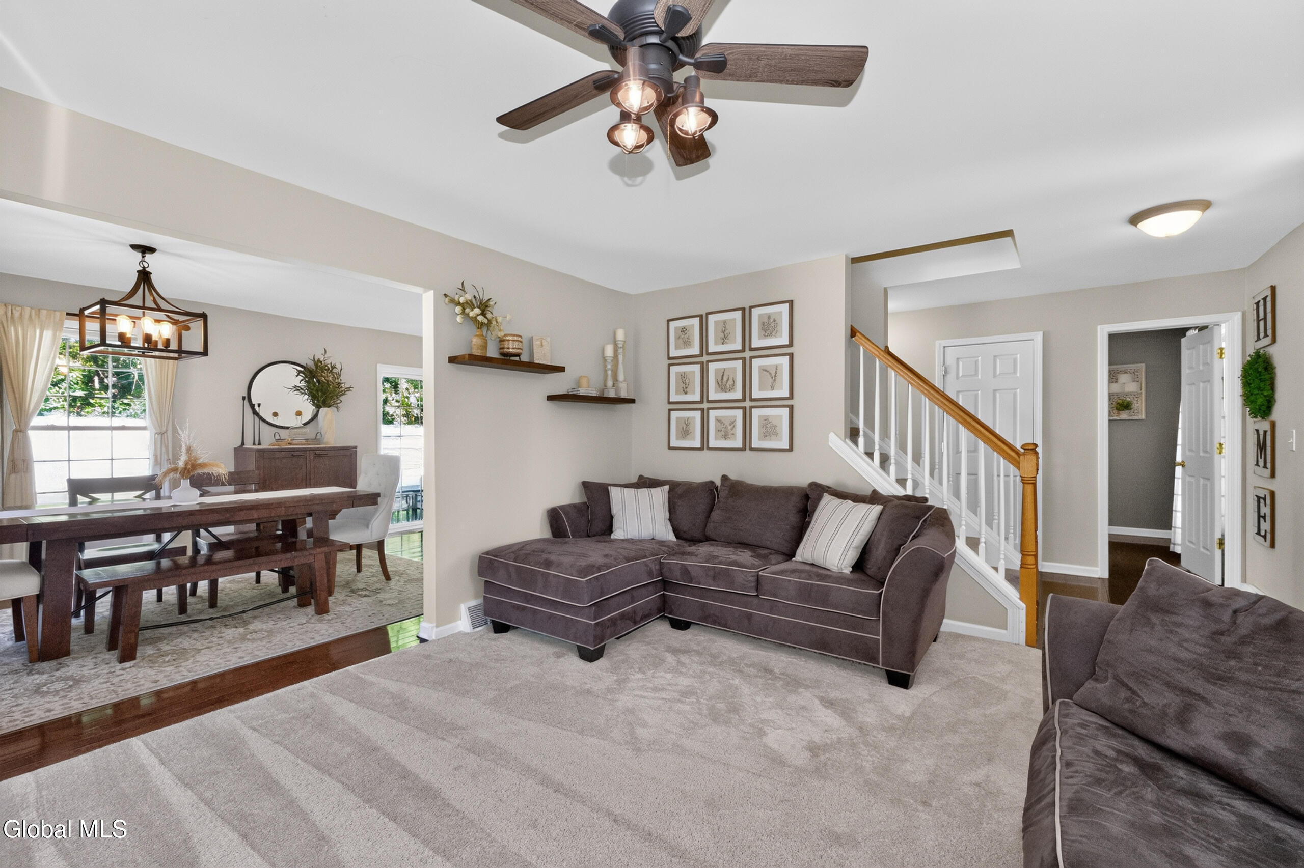 38 Kelly Lane Halfmoon NY 12065