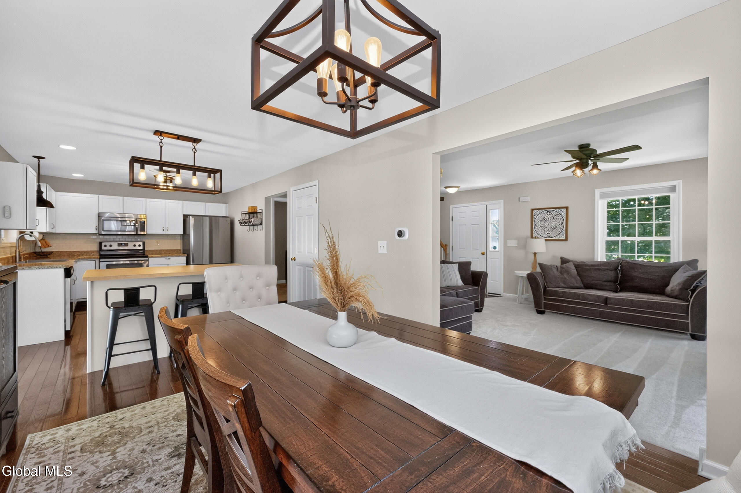 38 Kelly Lane Halfmoon NY 12065