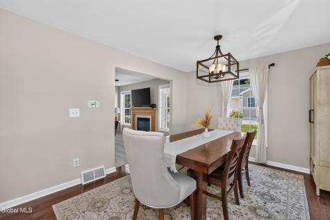 38 Kelly Lane Halfmoon NY 12065