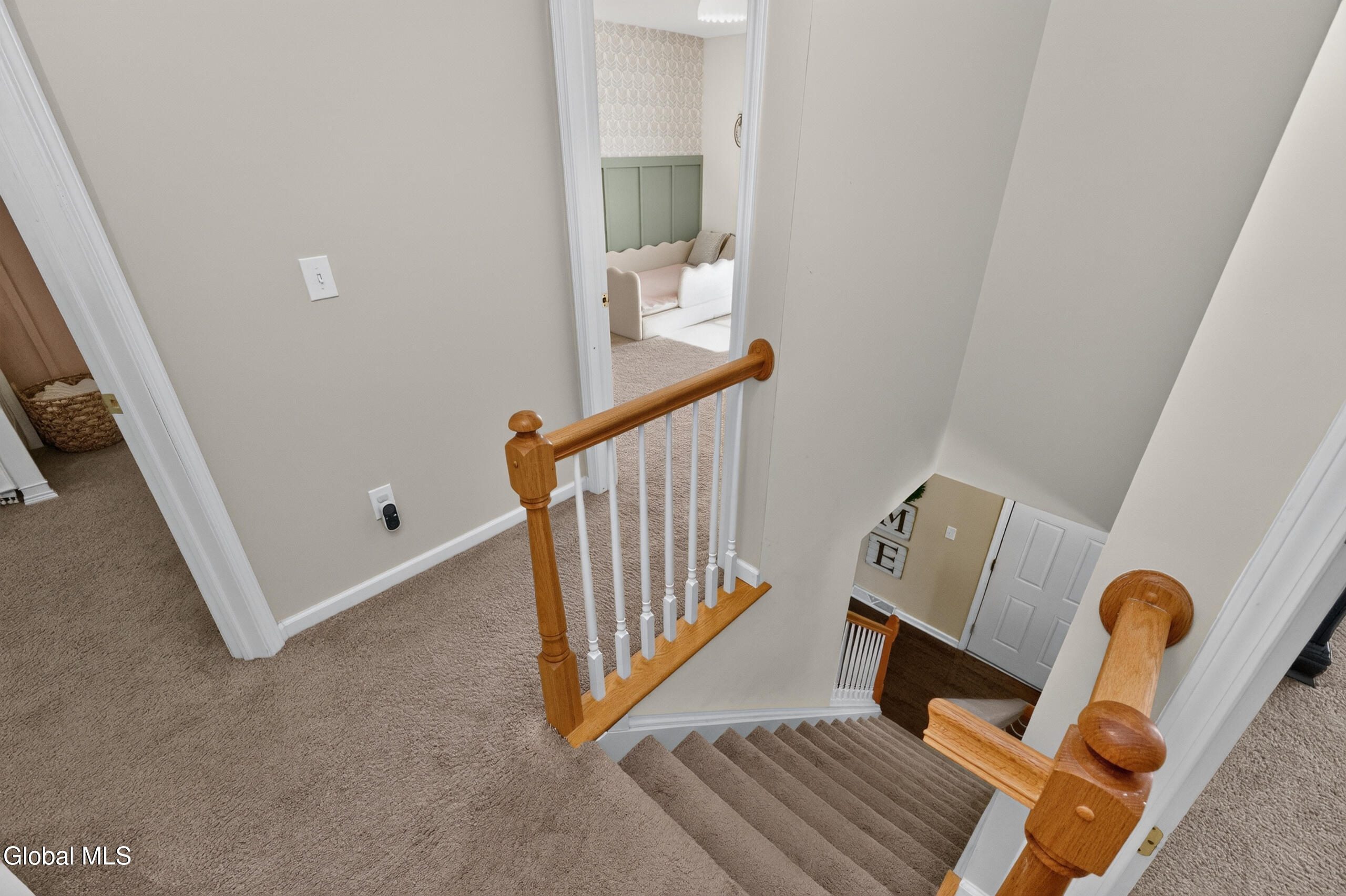 38 Kelly Lane Halfmoon NY 12065