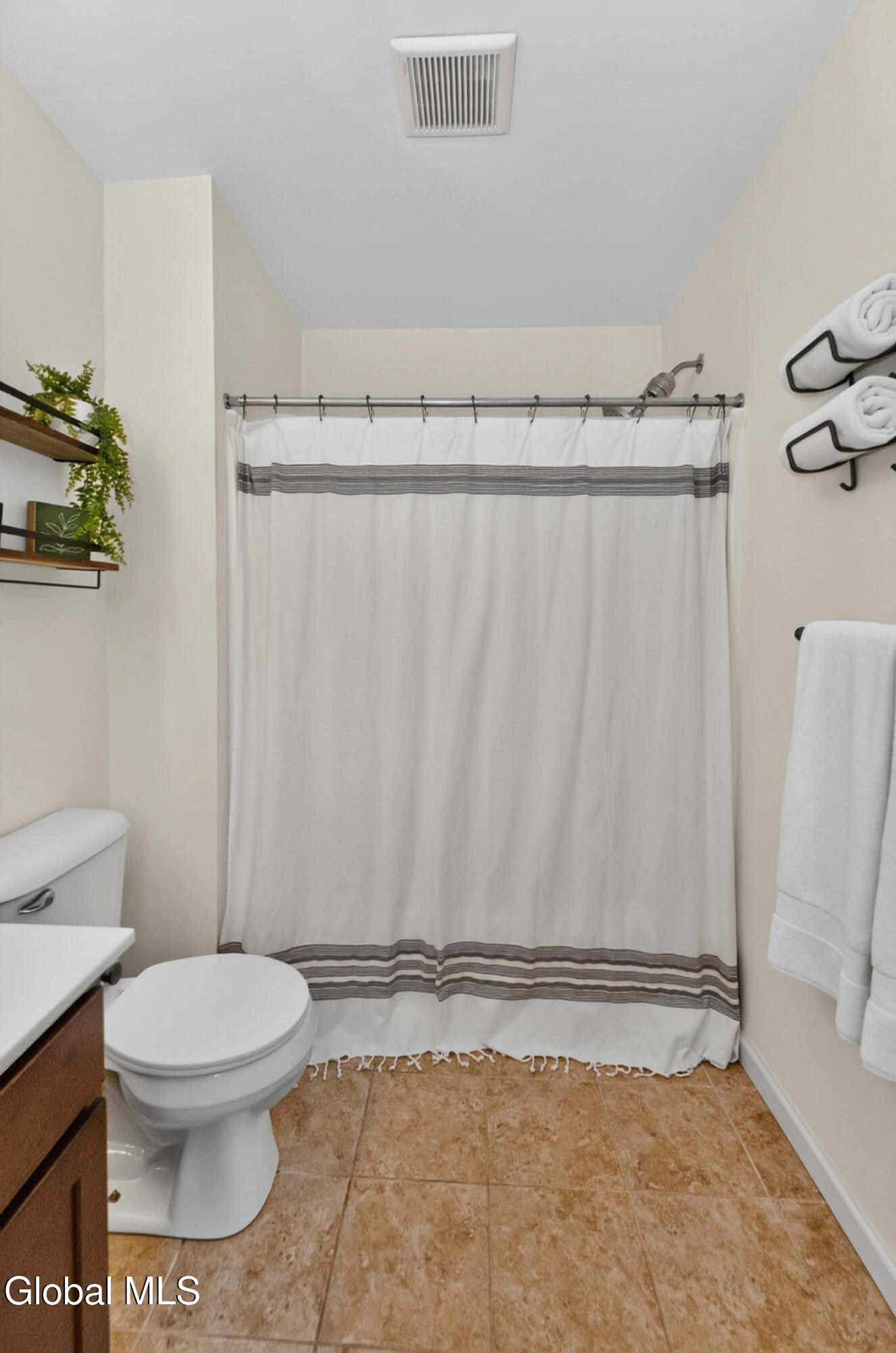 38 Kelly Lane Halfmoon NY 12065