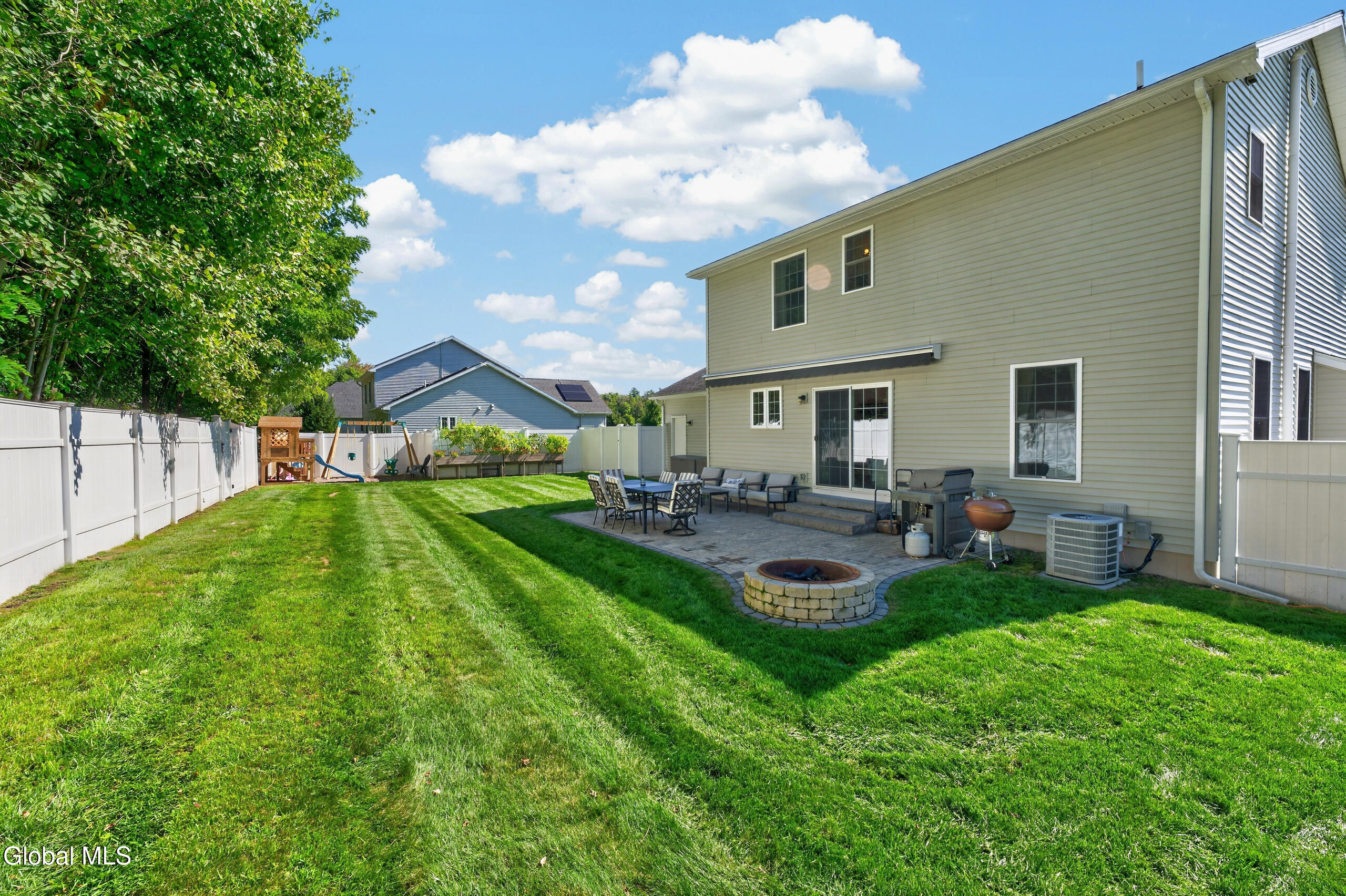 38 Kelly Lane Halfmoon NY 12065