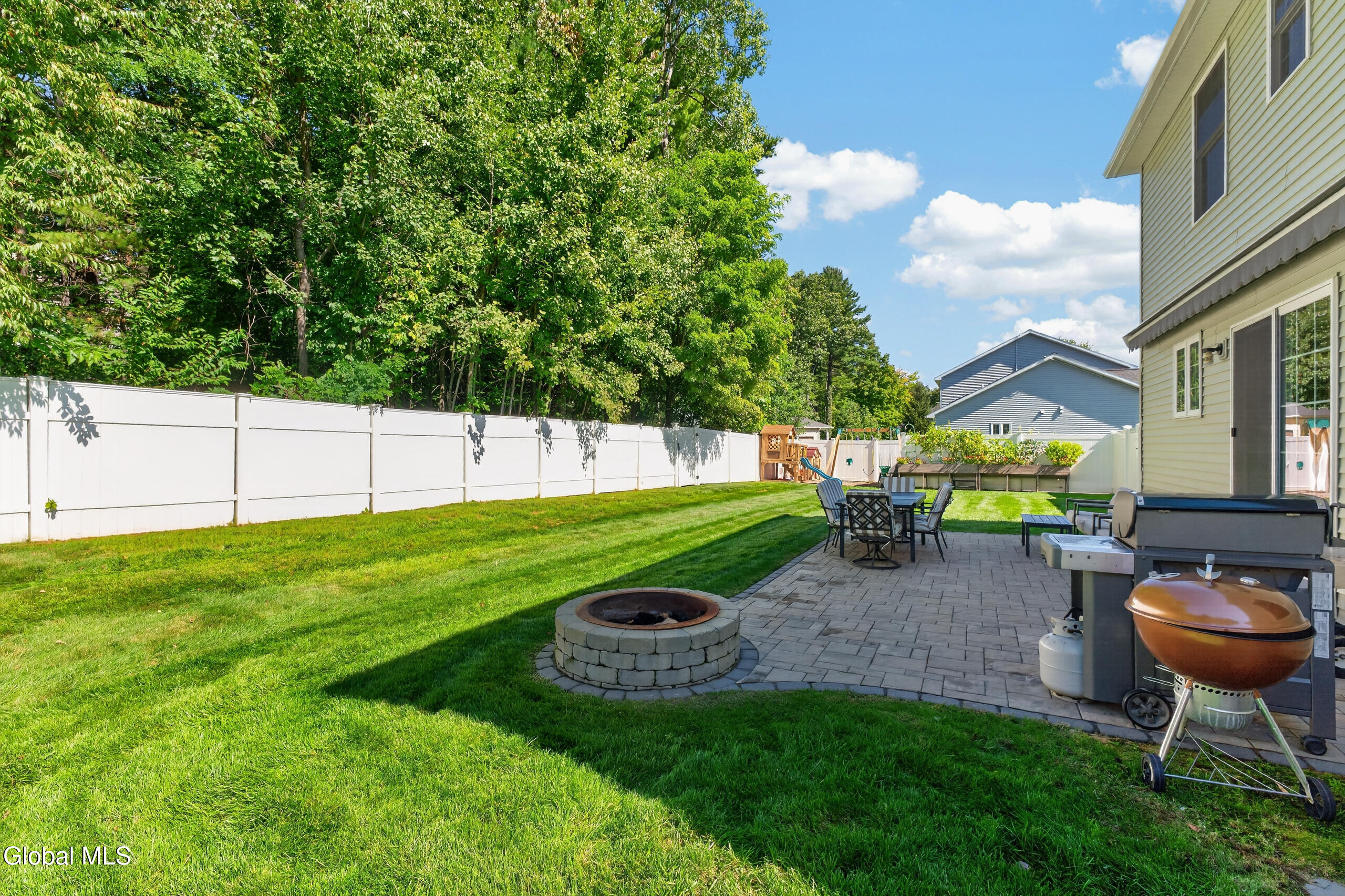 38 Kelly Lane Halfmoon NY 12065