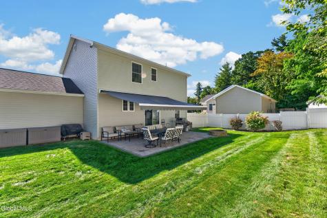 38 Kelly Lane Halfmoon NY 12065