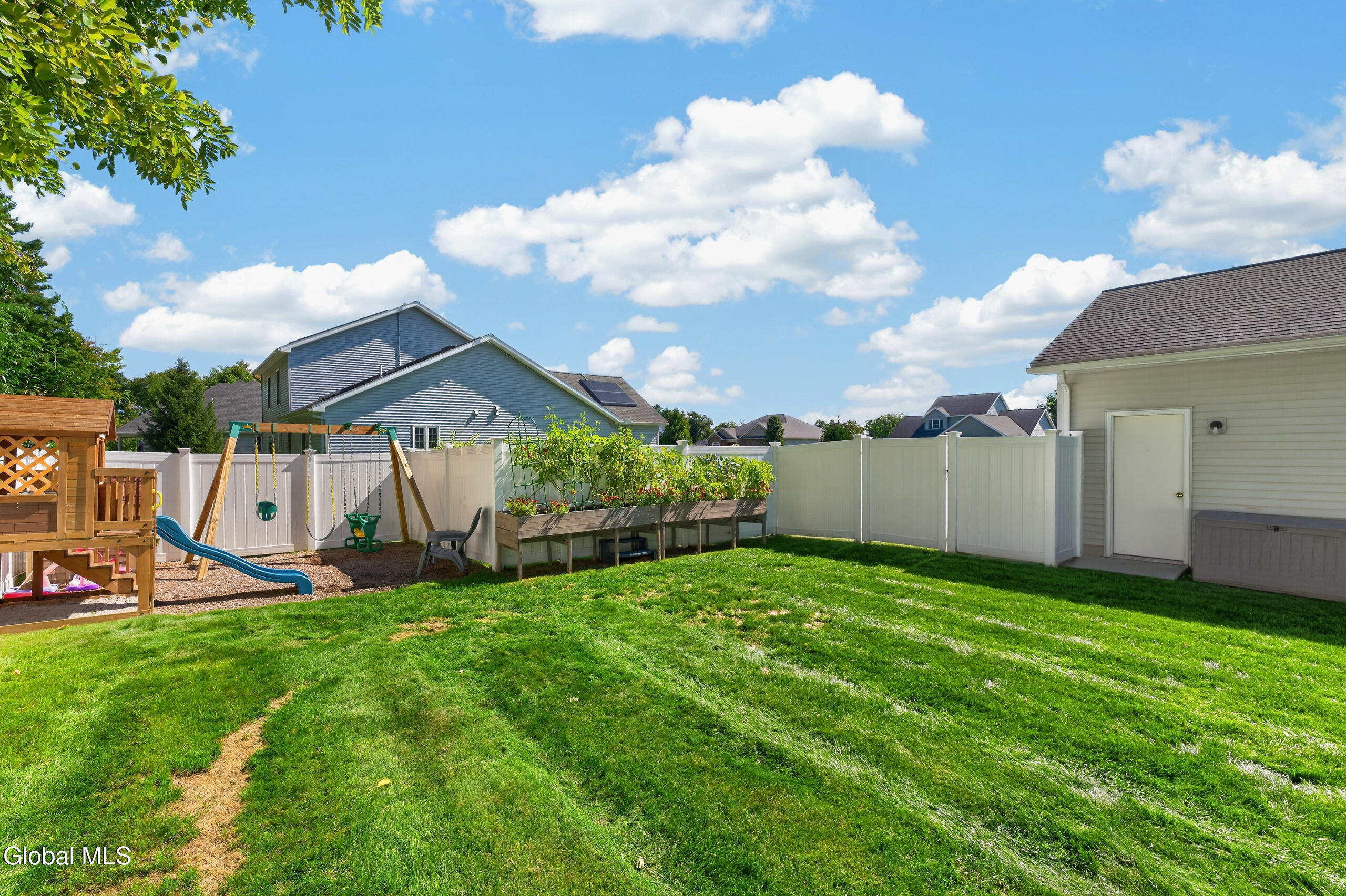 38 Kelly Lane Halfmoon NY 12065