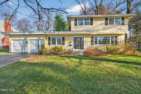 63 Greenock Road Delmar NY 12054