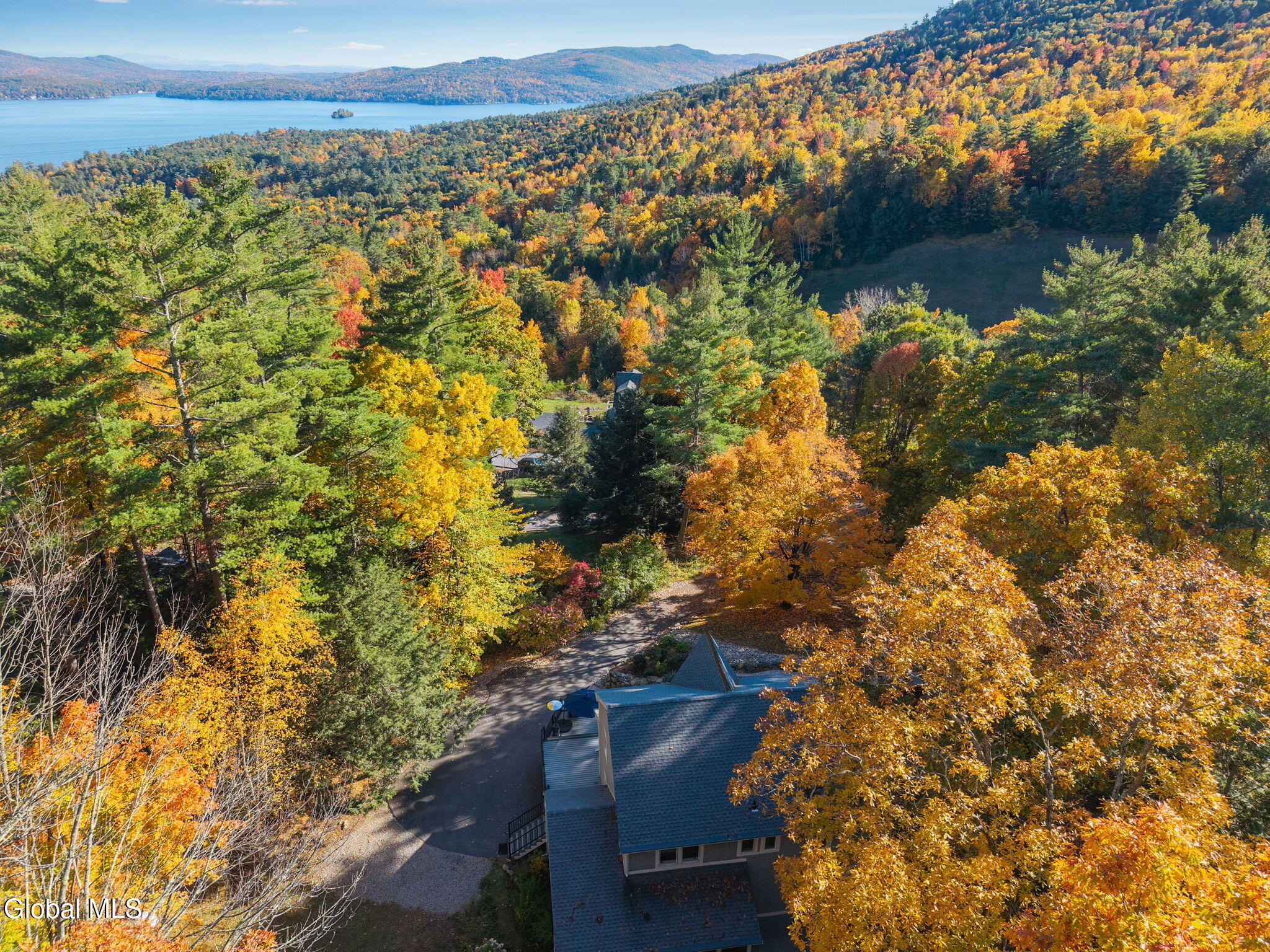 47 Olde Coach Road Diamond Point NY 12824