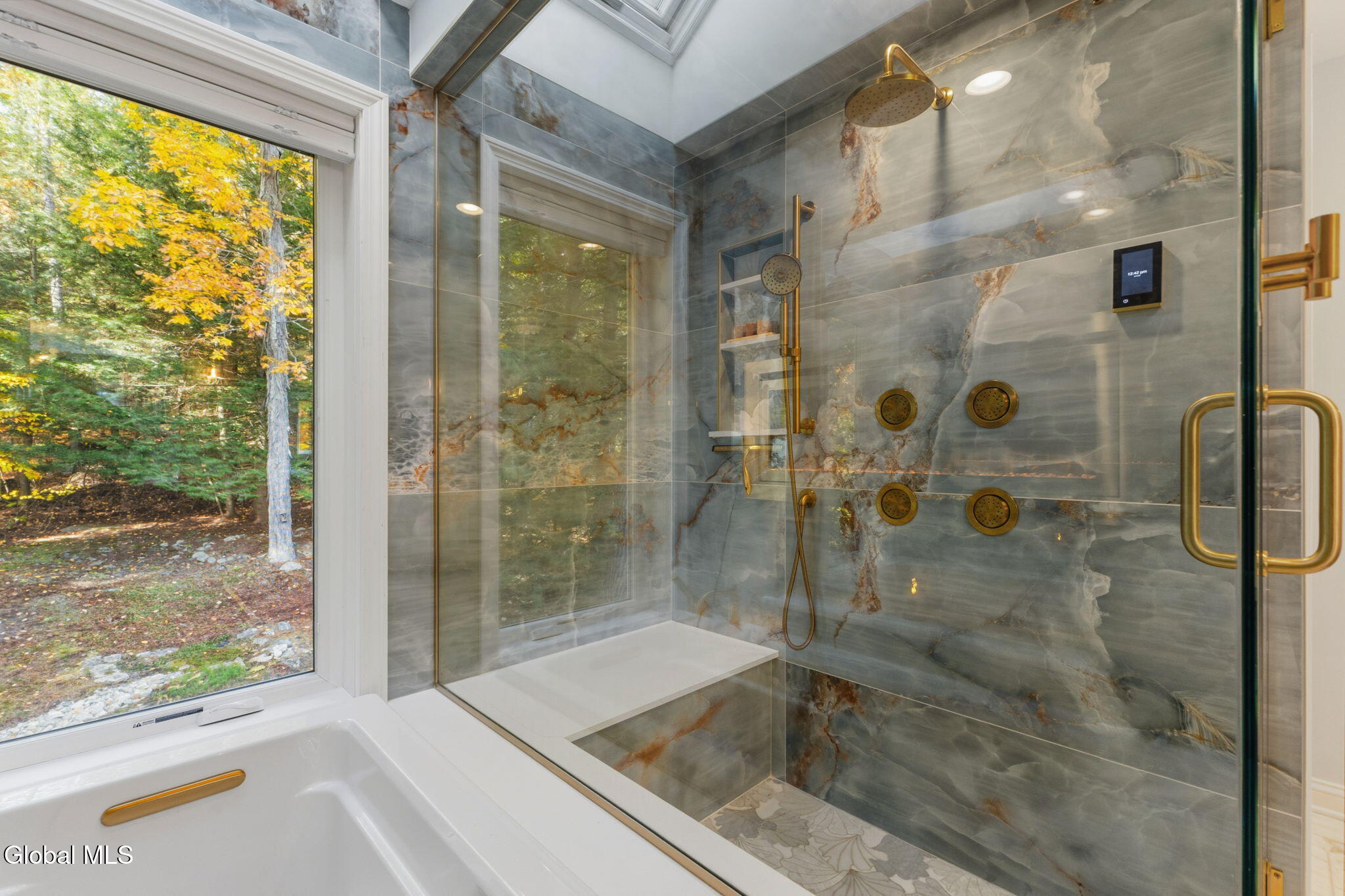47 Olde Coach Road Diamond Point NY 12824