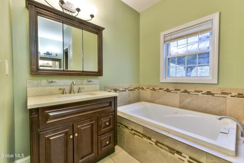 110 Homestead Road Saratoga Springs NY 12866