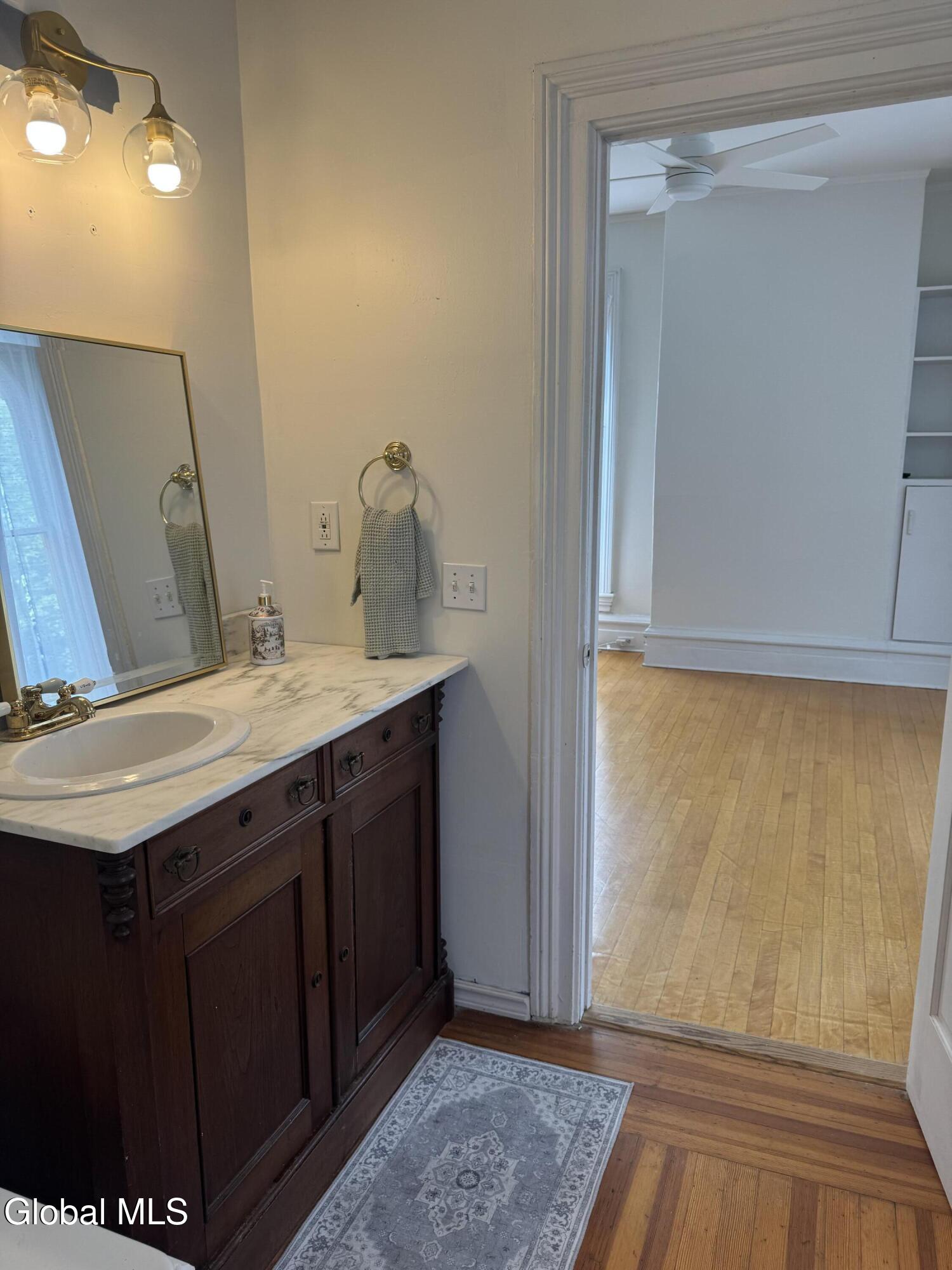 146 Regent Street Saratoga Springs NY 12866