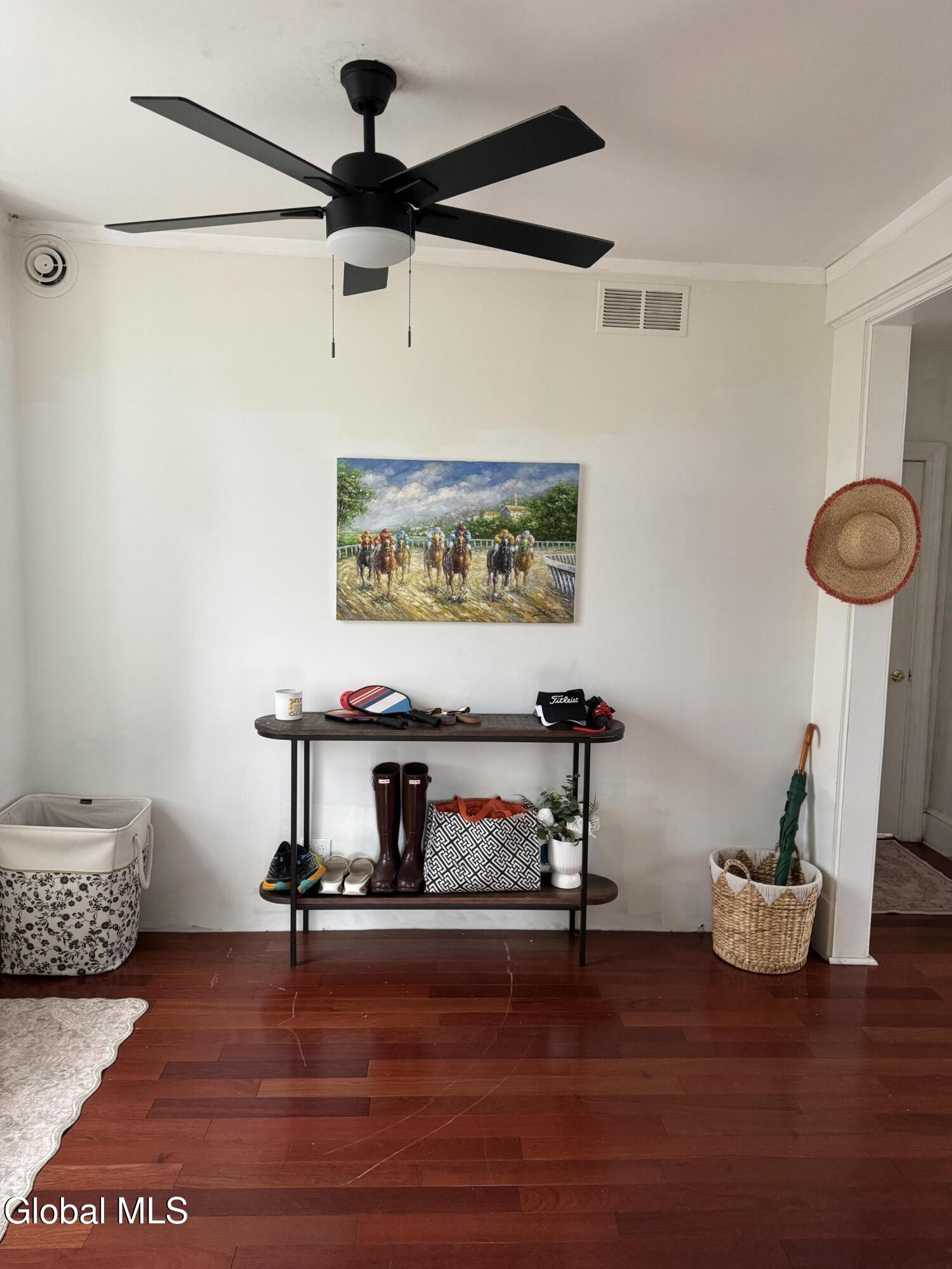 146 Regent Street Saratoga Springs NY 12866