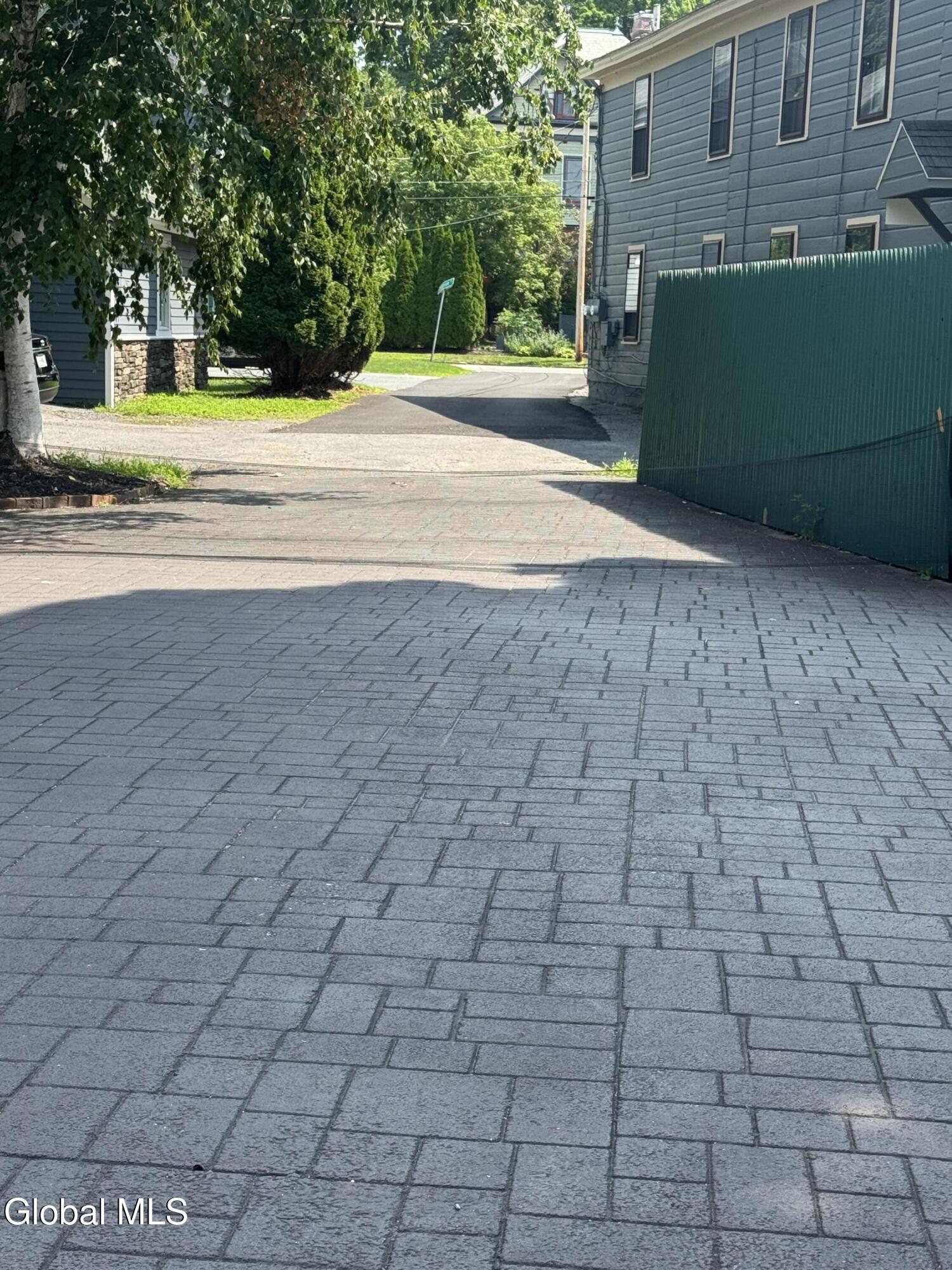 146 Regent Street Saratoga Springs NY 12866
