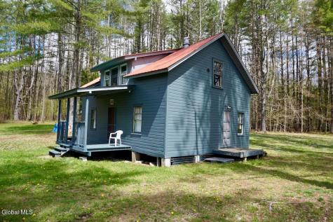 958 Ny-30 Wells NY 12190