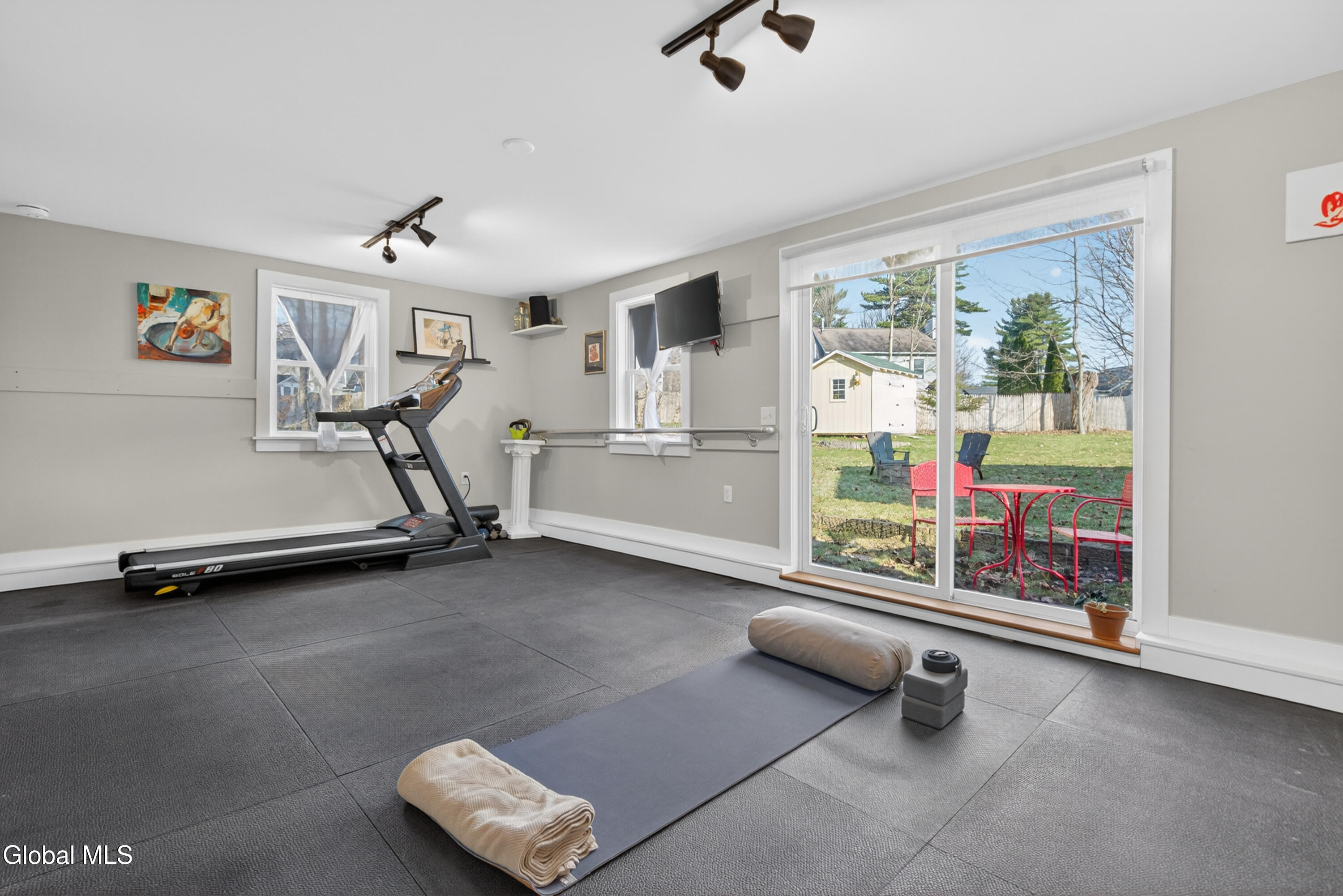 4 Avenue A Saratoga Springs NY 12866