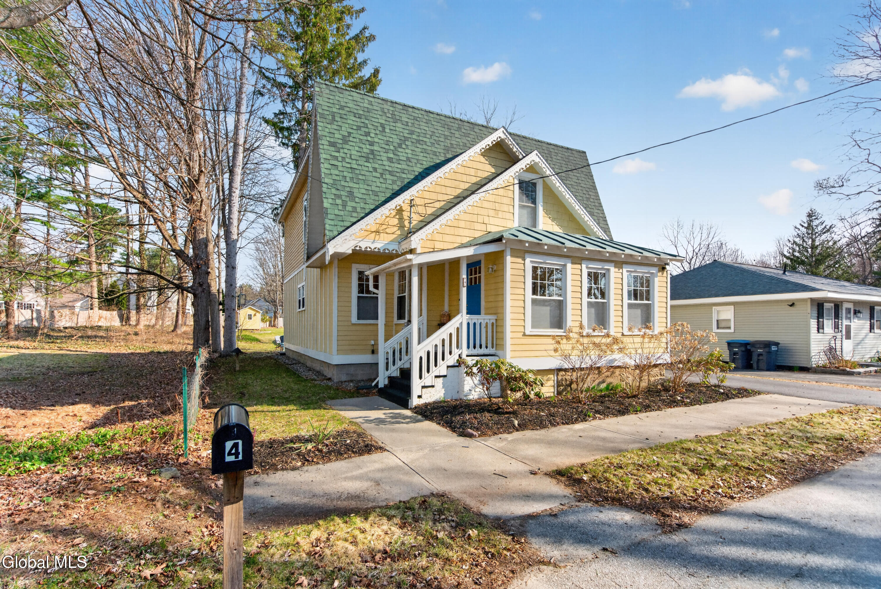 4 Avenue A Saratoga Springs NY 12866