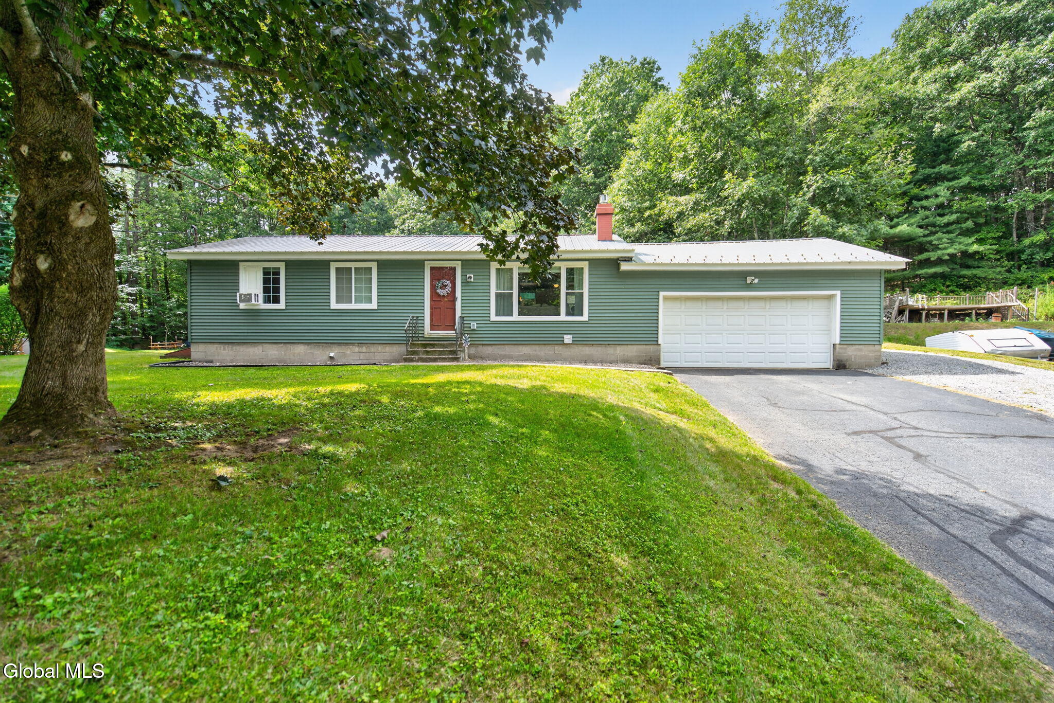 441 Johnson Ave Extension Gloversville NY 12078