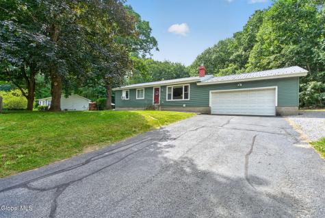 441 Johnson Ave Extension Gloversville NY 12078