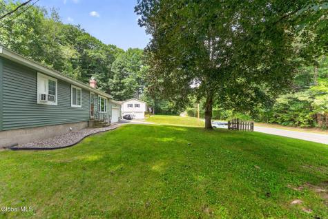 441 Johnson Ave Extension Gloversville NY 12078