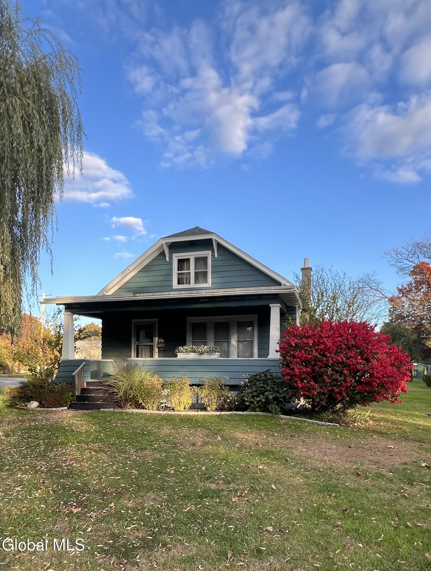 388 Saratoga Road Glenville NY 12302