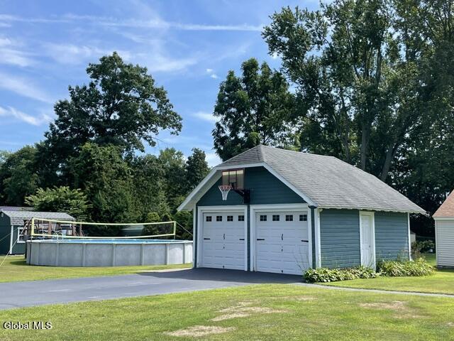 388 Saratoga Road Glenville NY 12302