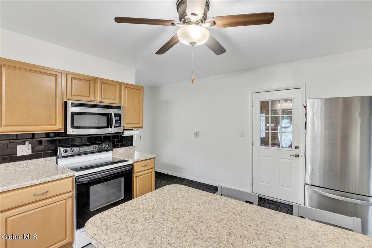 436 N Perry Street Johnstown NY 12095