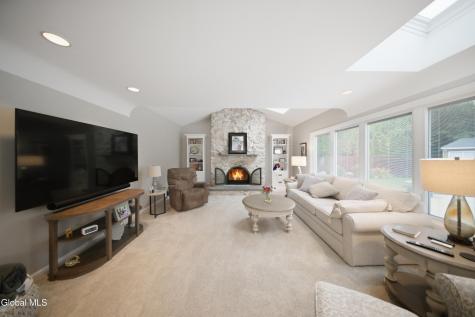 28 Marconi Drive Latham NY 12110