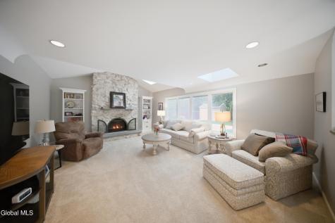 28 Marconi Drive Latham NY 12110