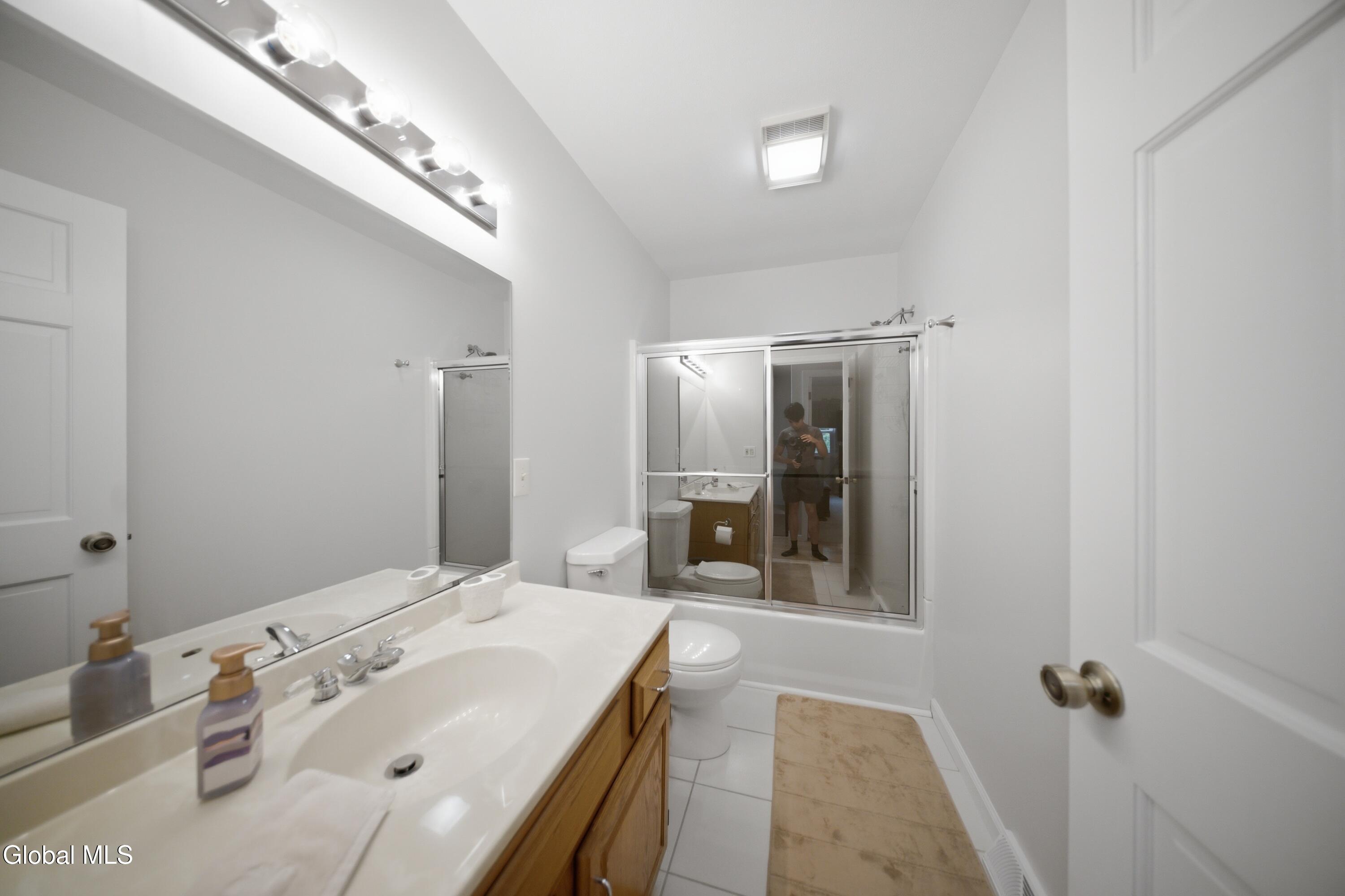 28 Marconi Drive Latham NY 12110